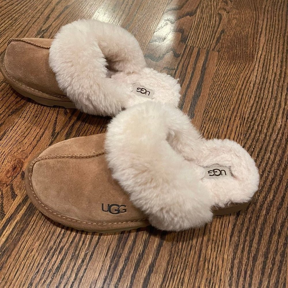 Youth UGG Brown Slippers Size 3